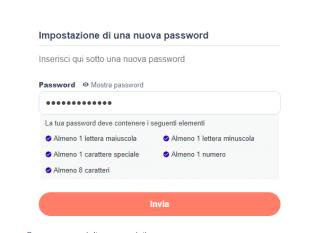 Schermata di impostazione della nuova password con requisiti di sicurezza